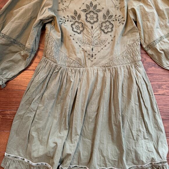 American Eagle Olive Green Long Sleeve Embroidered Dress size XXS NEW WITH TAGS - Picture 4 of 8